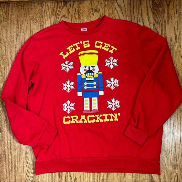 Festive Christmas SweatshirtUNISEX - Picture 5 of 9